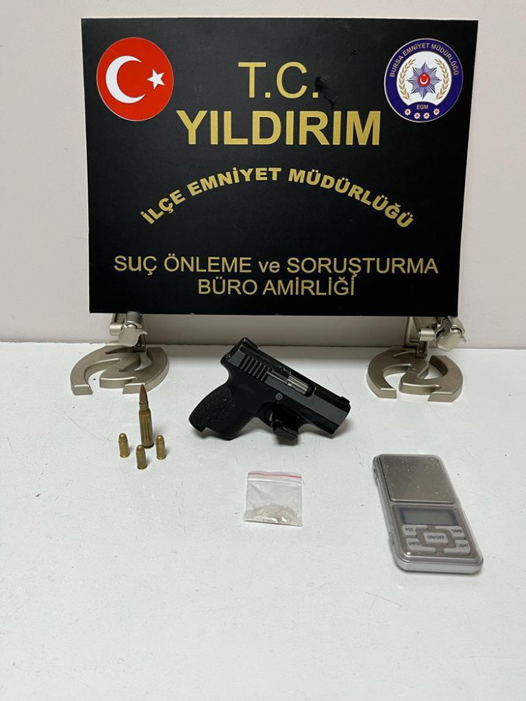 Bursa’da suç makinesi hırsızın evine baskın