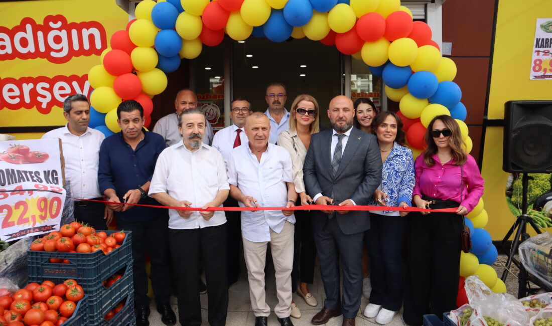 Özhan Market’in Uğur Mumcu şubesi açıldı