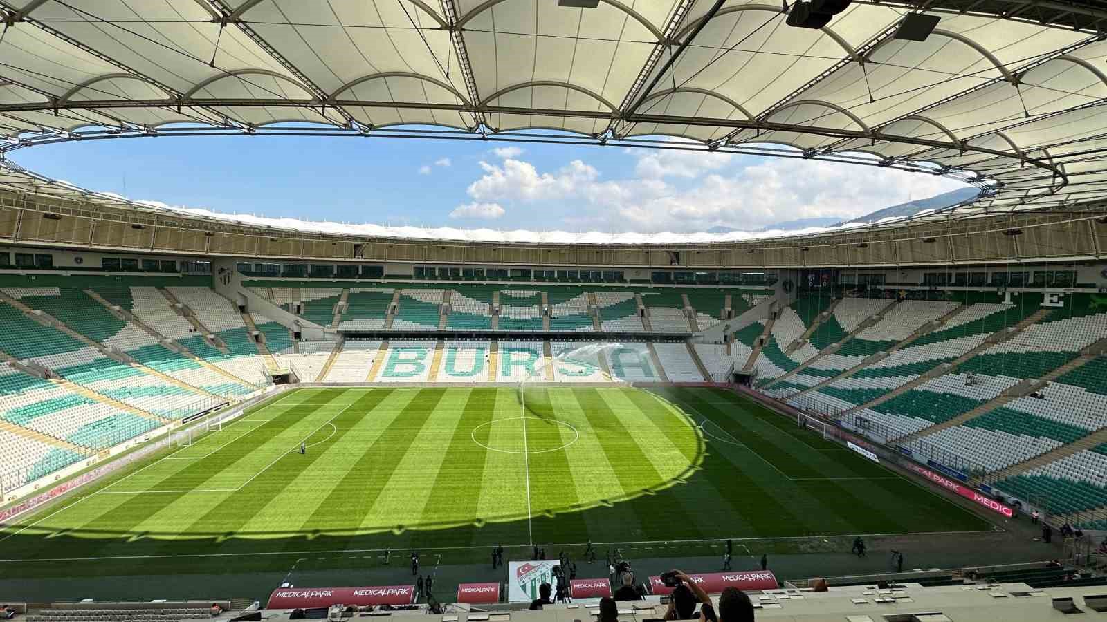 Bursaspor, bilet ve kombine fiyatlarını güncelledi