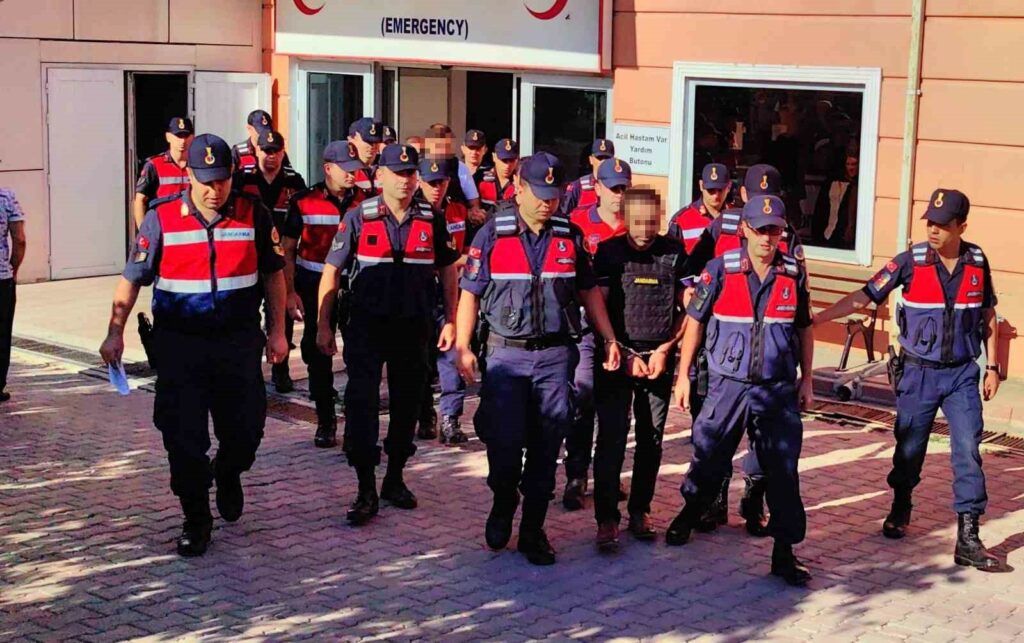 Bursa’da yeğenini öldüren cinayet şüphelisi adliyeye sevk edildi