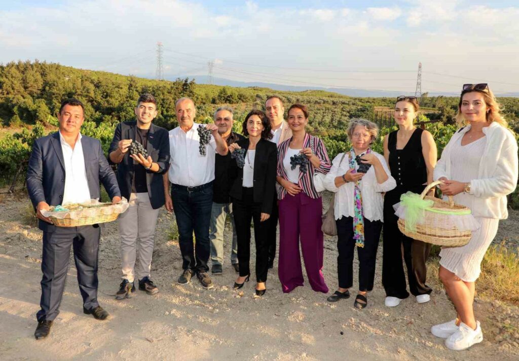 Bursa’da bağbozumu şenliği düzenlendi