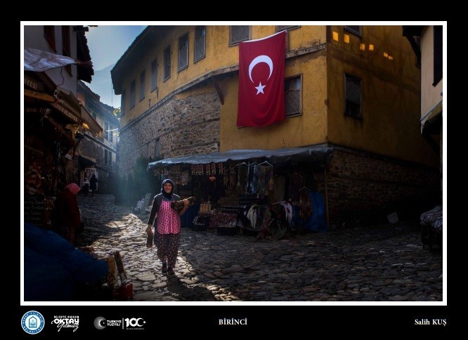 Fotoğraf sanatçılarından ‘bayrak’ resitali