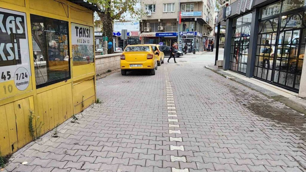 Bursa’da taksiciyi kalbinden bıçaklayan şüpheli, cinayet aletini emanet bıraktı