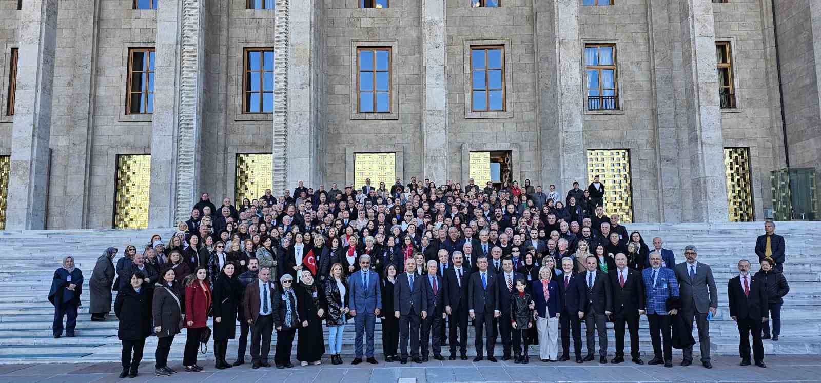 Balkan göçmenlerinin Ankara çıkarması