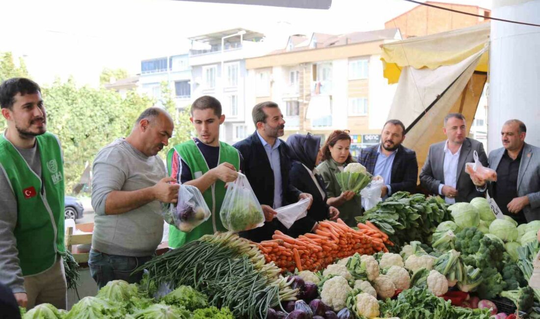 BURSA’DA PAZARCILIK YAPAN MEHMET