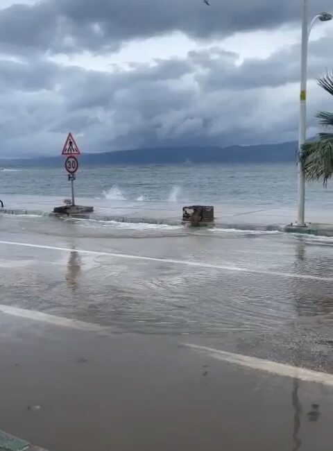 BURSA'DA SAĞANAK YAĞIŞ VE