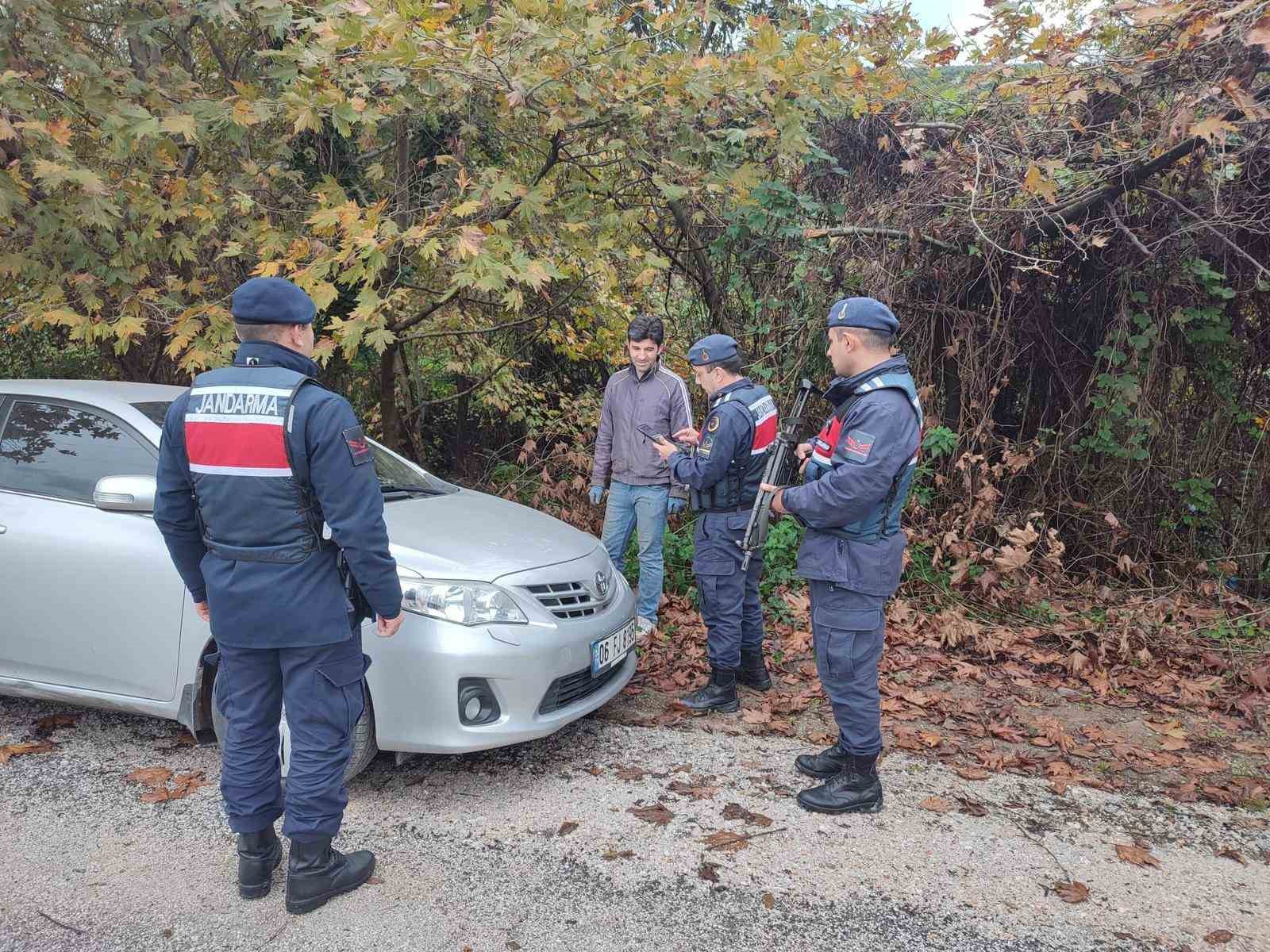 Bursa’da jandarmadan ‘huzur’ uygulaması : 28 kişi yakalandı