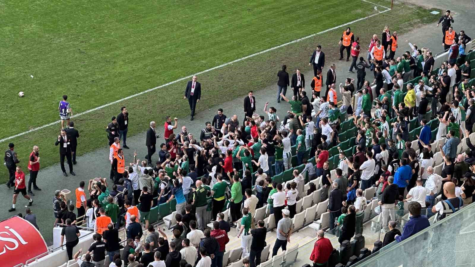 Bursaspor’a PFDK’dan ceza geldi