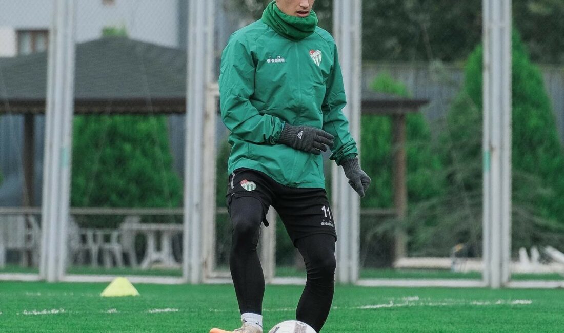 BURSASPOR'DA ESENLER EROKSPOR MAÇI