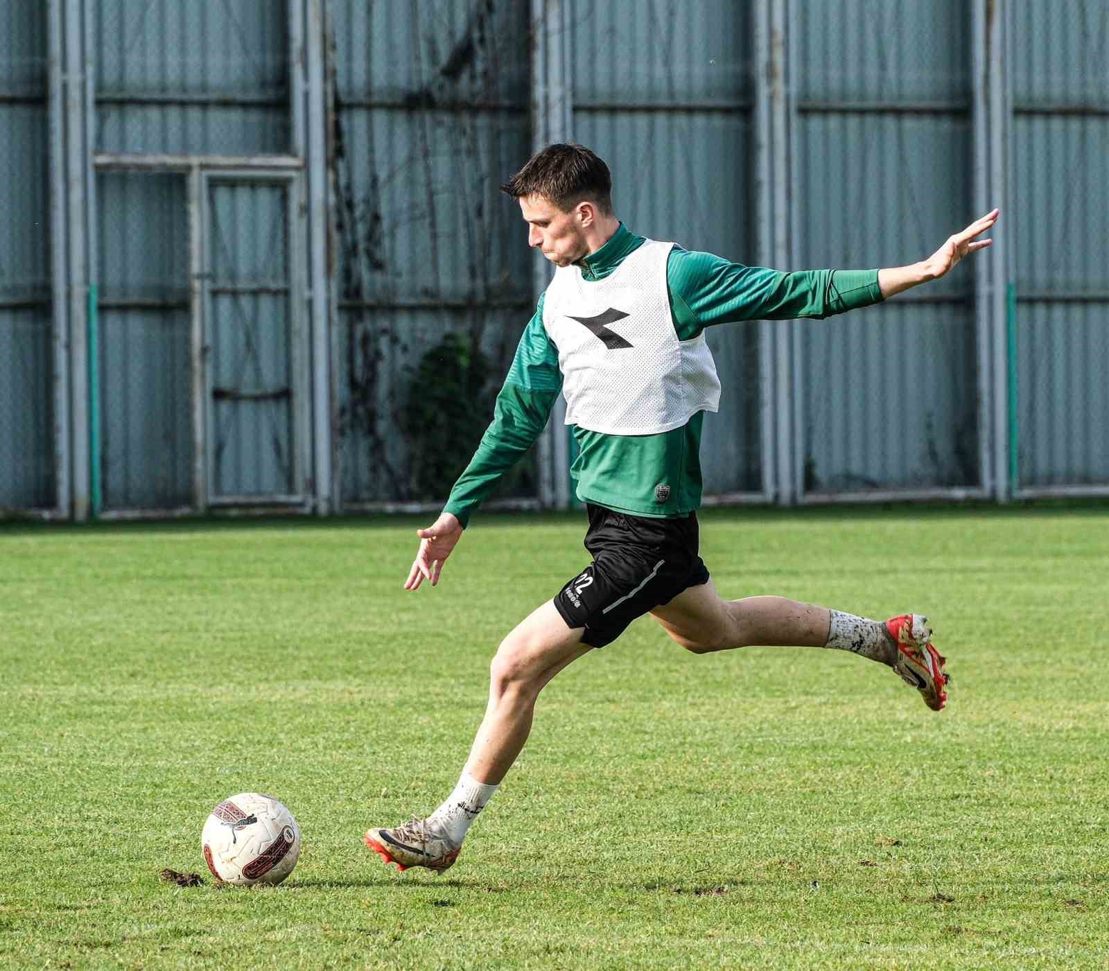 Bursaspor’da Esenler Erokspor maçı hazırlıkları sürüyor