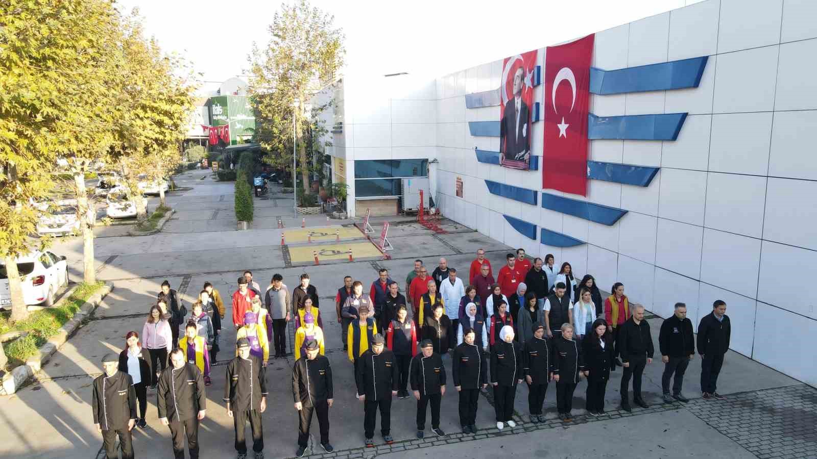 Özhan Market, Atatürk’ü özlemle andı