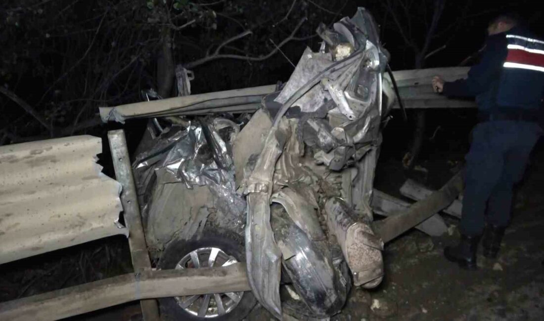 Bursa’da şeker pancarı yüklü tır 2 kişinin bulunduğu otomobili ezdi geçti: 1 ölü, 2 yaralı