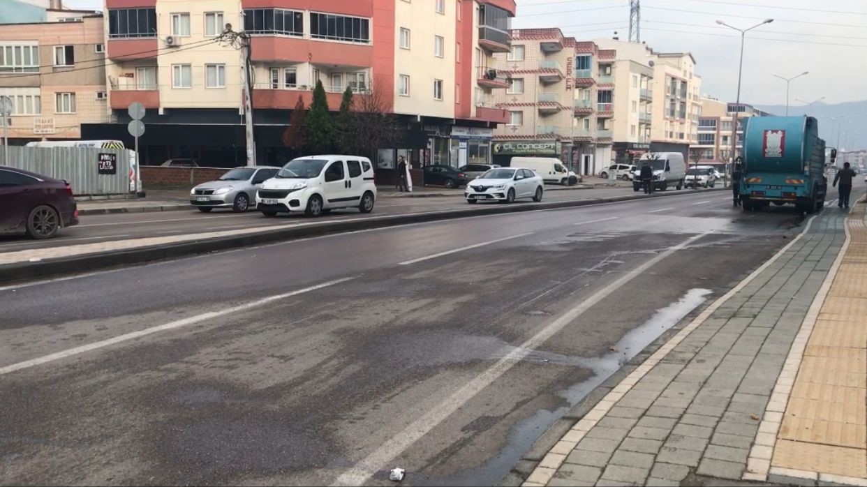 Bursa’da servis aracının çarptığı genç kız öldü