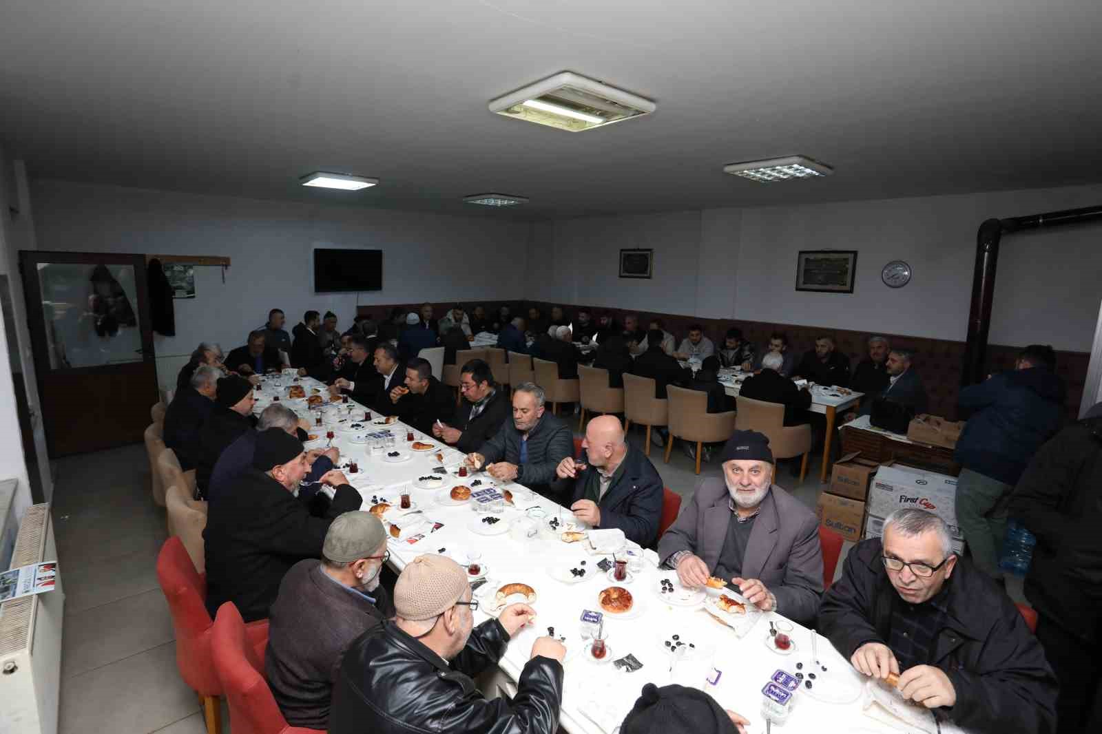 Bereket Sofrası Buluşmaları, Emir Sultan Camii’nden başladı