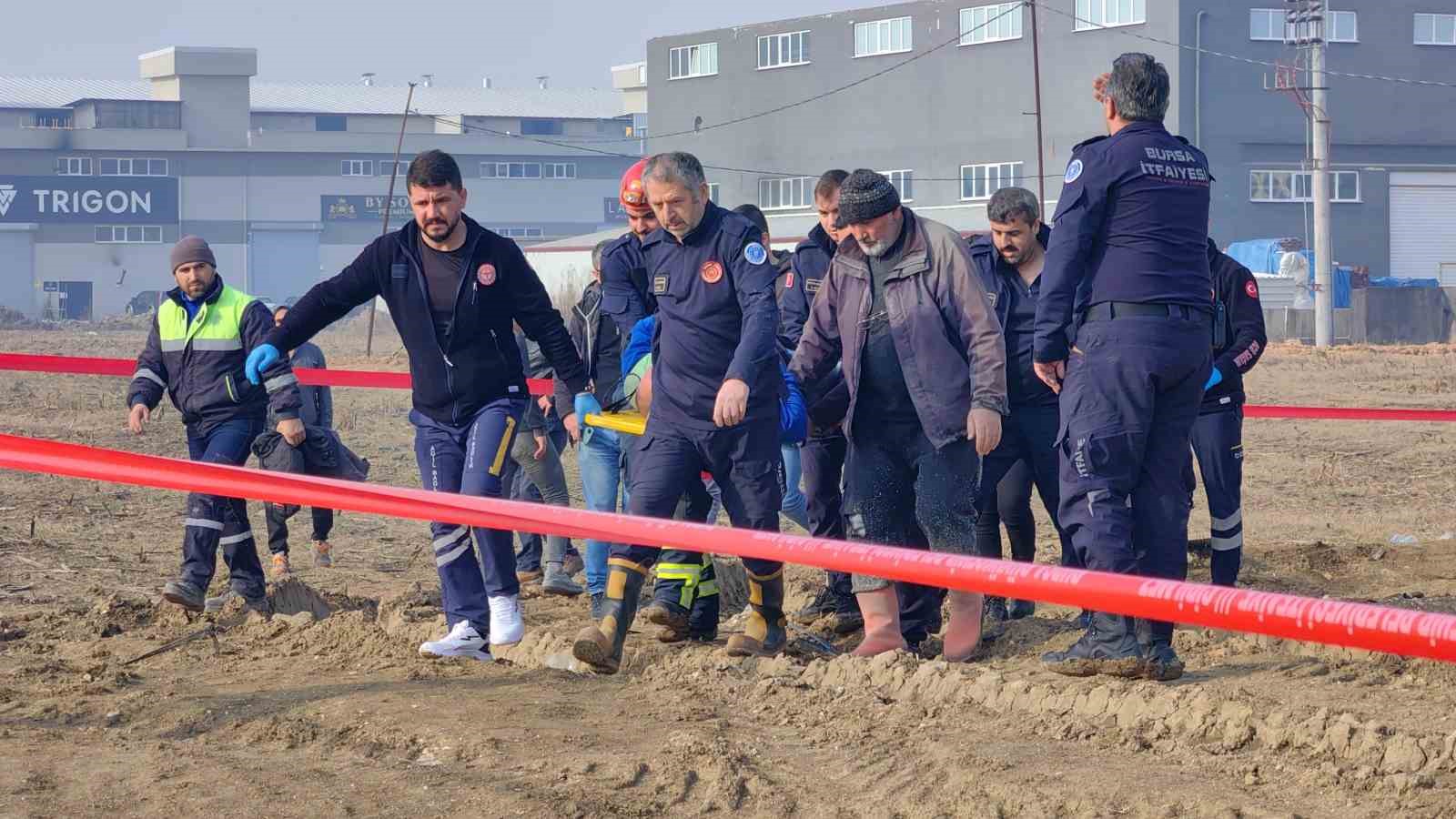 Bursa’da çöken inşaat nedeniyle 6 işçi yaralandı