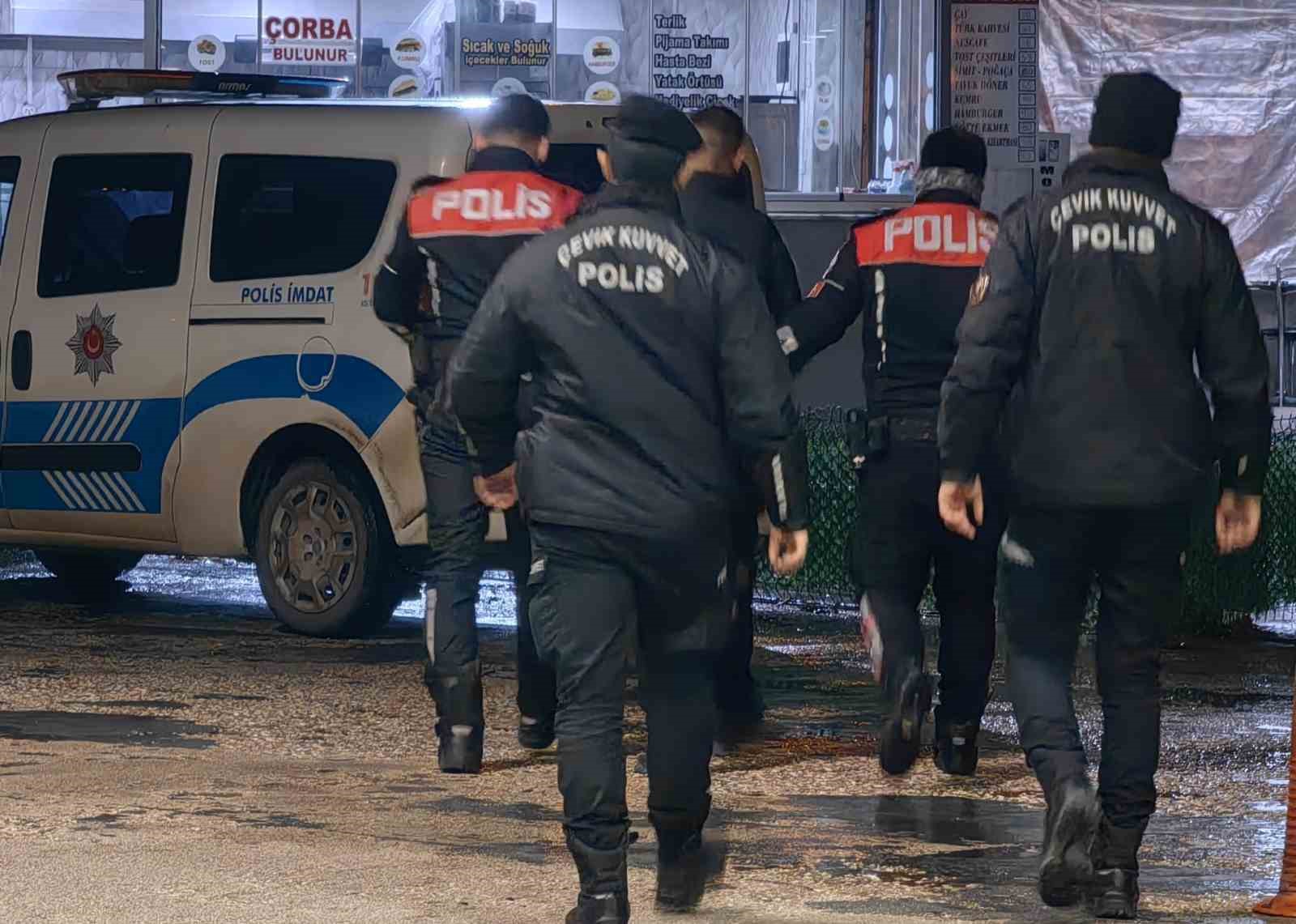 İnegöl Polisi kuş uçurtmuyor