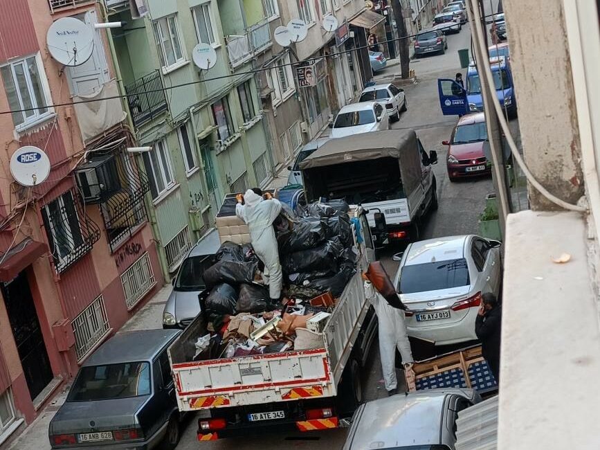 Bursa’da bir apartman dairesinden