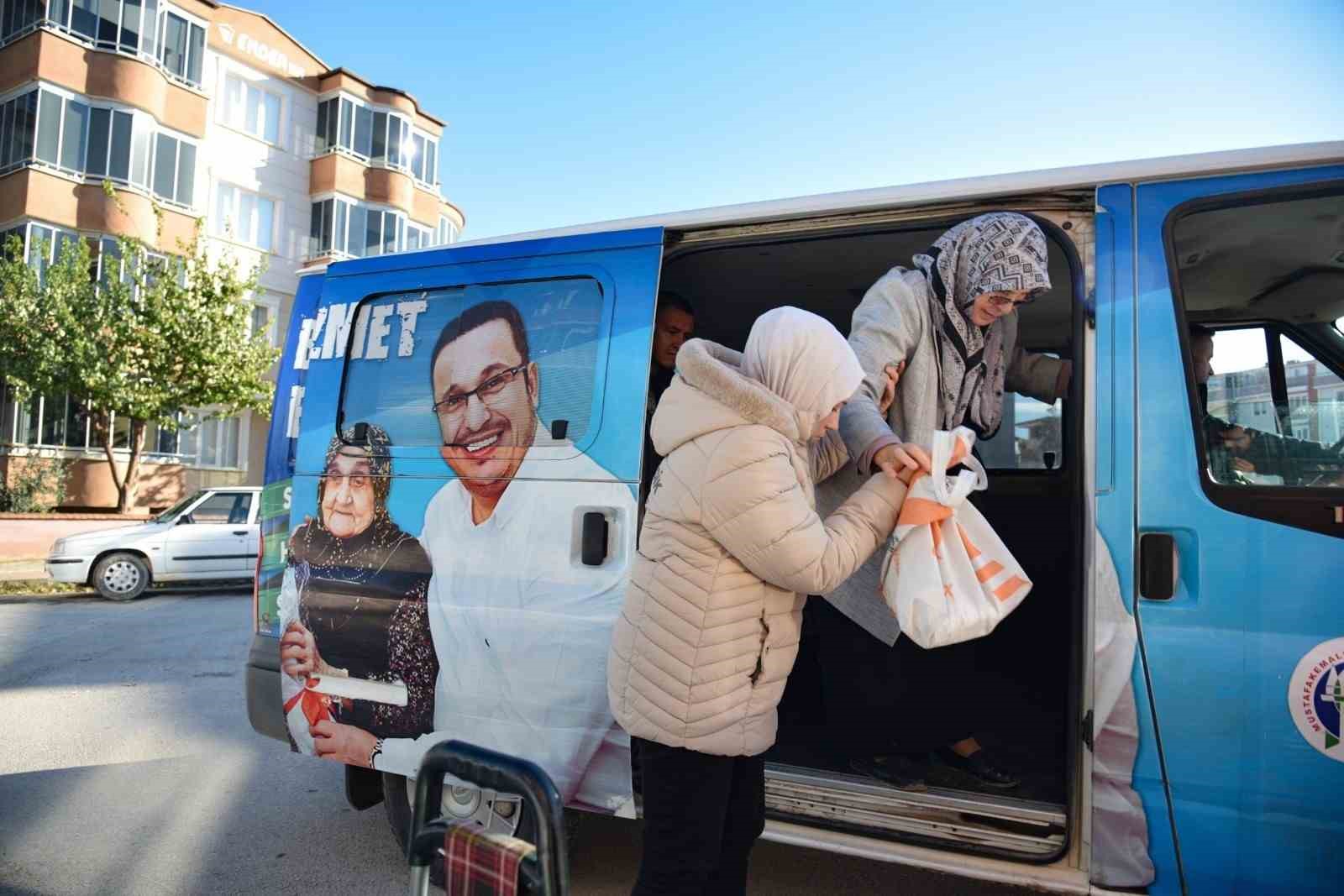 Mustafakemalpaşa Belediyesi on binlerce insana dokundu