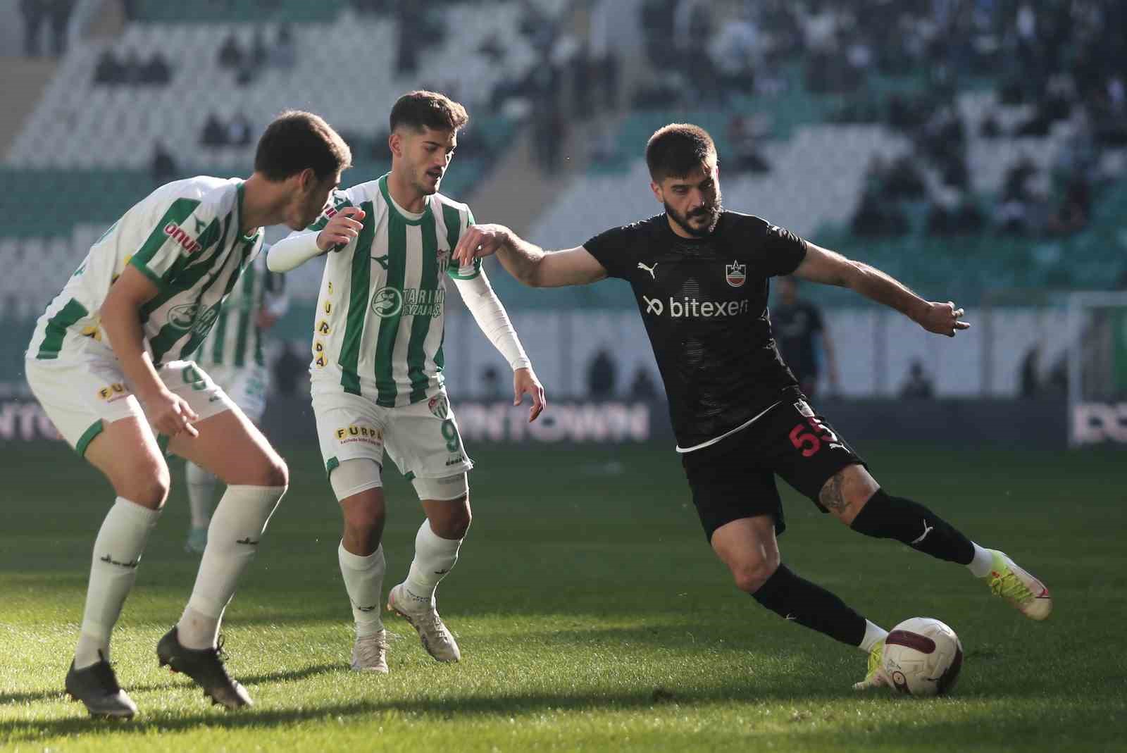 TFF 2. Lig: Bursaspor: 0 – Diyarbekirspor: 2