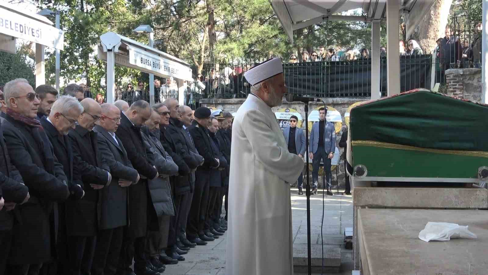 Zeki Zorlu’nun eşi Türkan Zorlu hayatını kaybetti