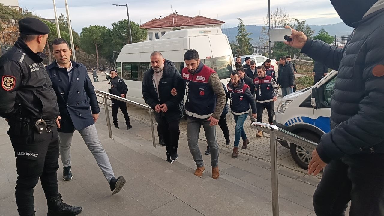 Bursa’daki kuyumcu fonu sanıklarının tüm servetine tedbir geldi