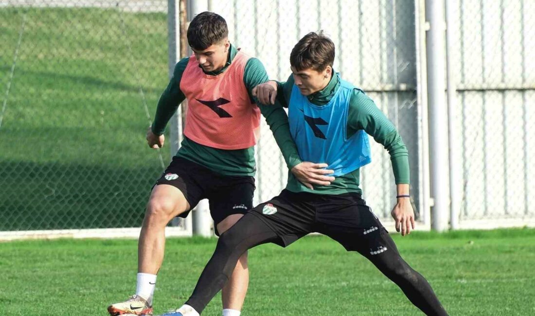 BURSASPOR'DA HAZIRLIKLAR DEVAM EDİYOR.