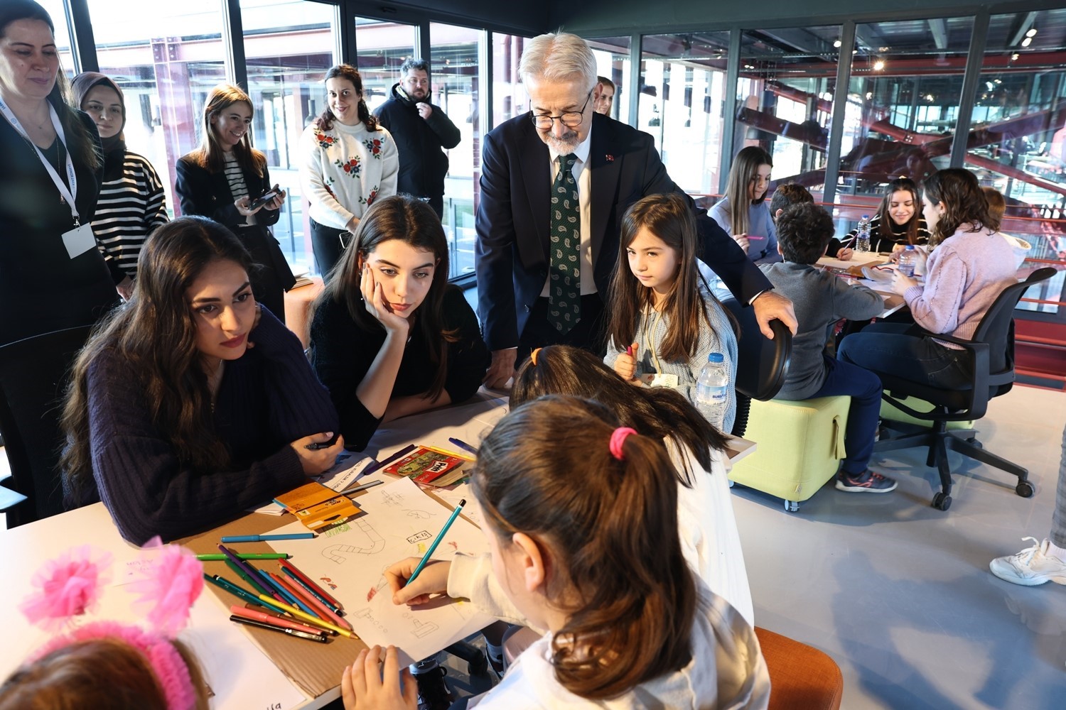 Nilüfer’de DOST Projesi ile çocukların tasarımları hayata geçirilecek