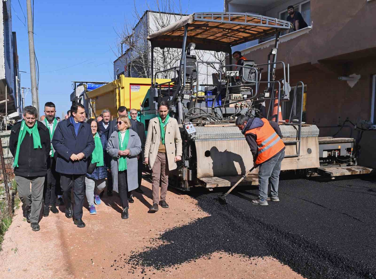 Osmangazi’de 15 sokağın yolları yenilendi