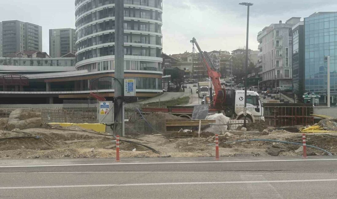 Bursa'da, metro inşaatında asansör