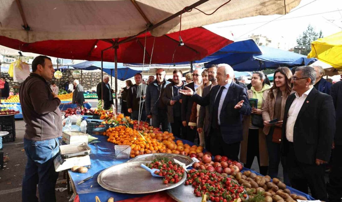 ATAEVLER MAHALLESİ’NDE VATANDAŞLARLA BULUŞAN