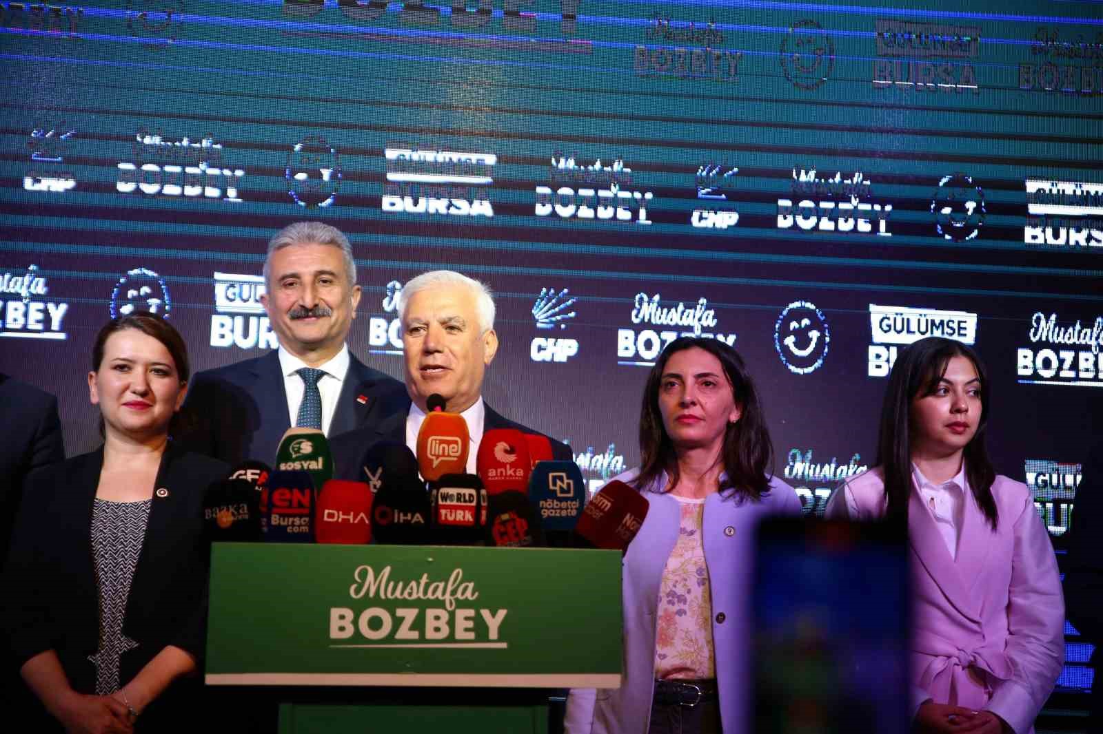 Bozbey: “Bursa tarihine altın harflerle yazılacak bir gün”