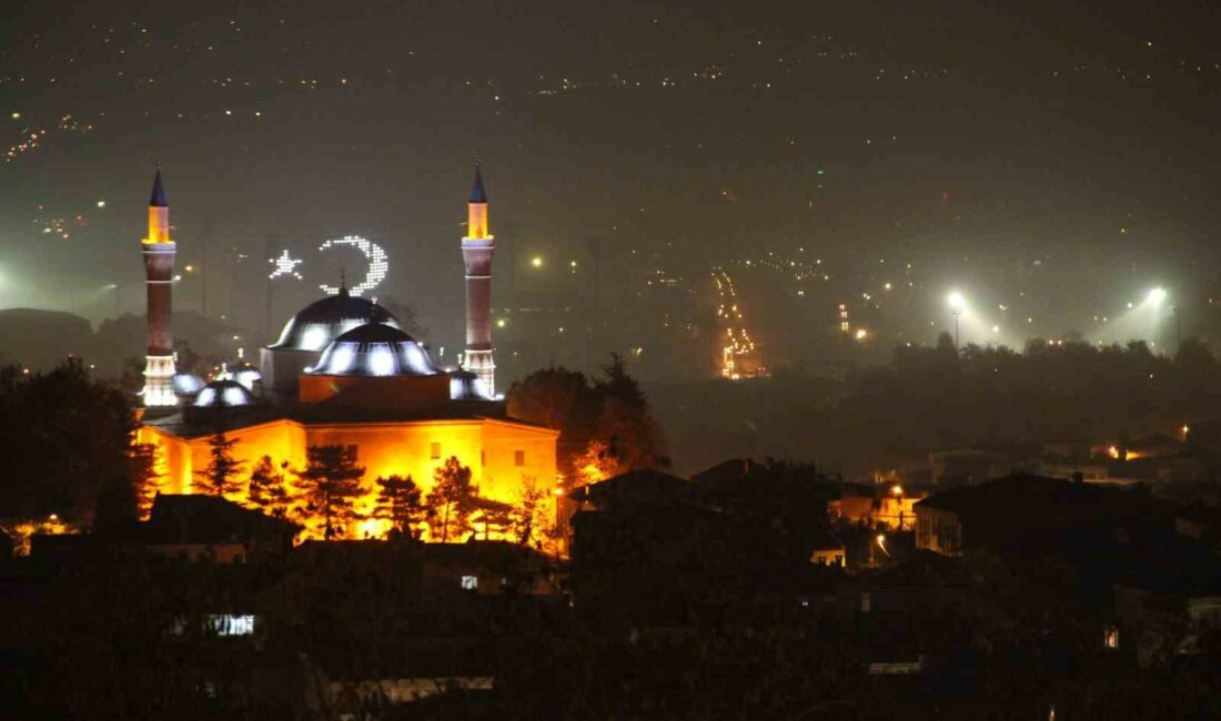 BURSA’DA HATİMLE TERAVİH NAMAZI