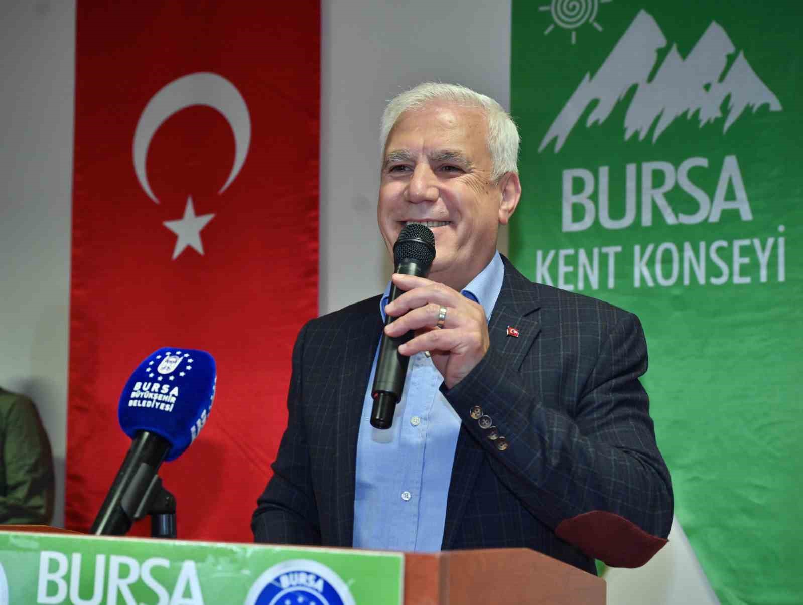 Bozbey: ‘‘Bursa’nın her yaştan insanı gülümsemeye başladı’’