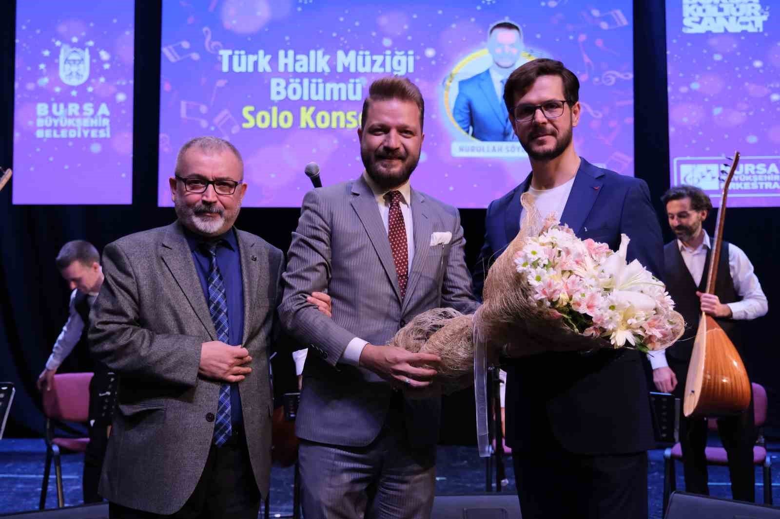 Bursalılar türkülerle coştu