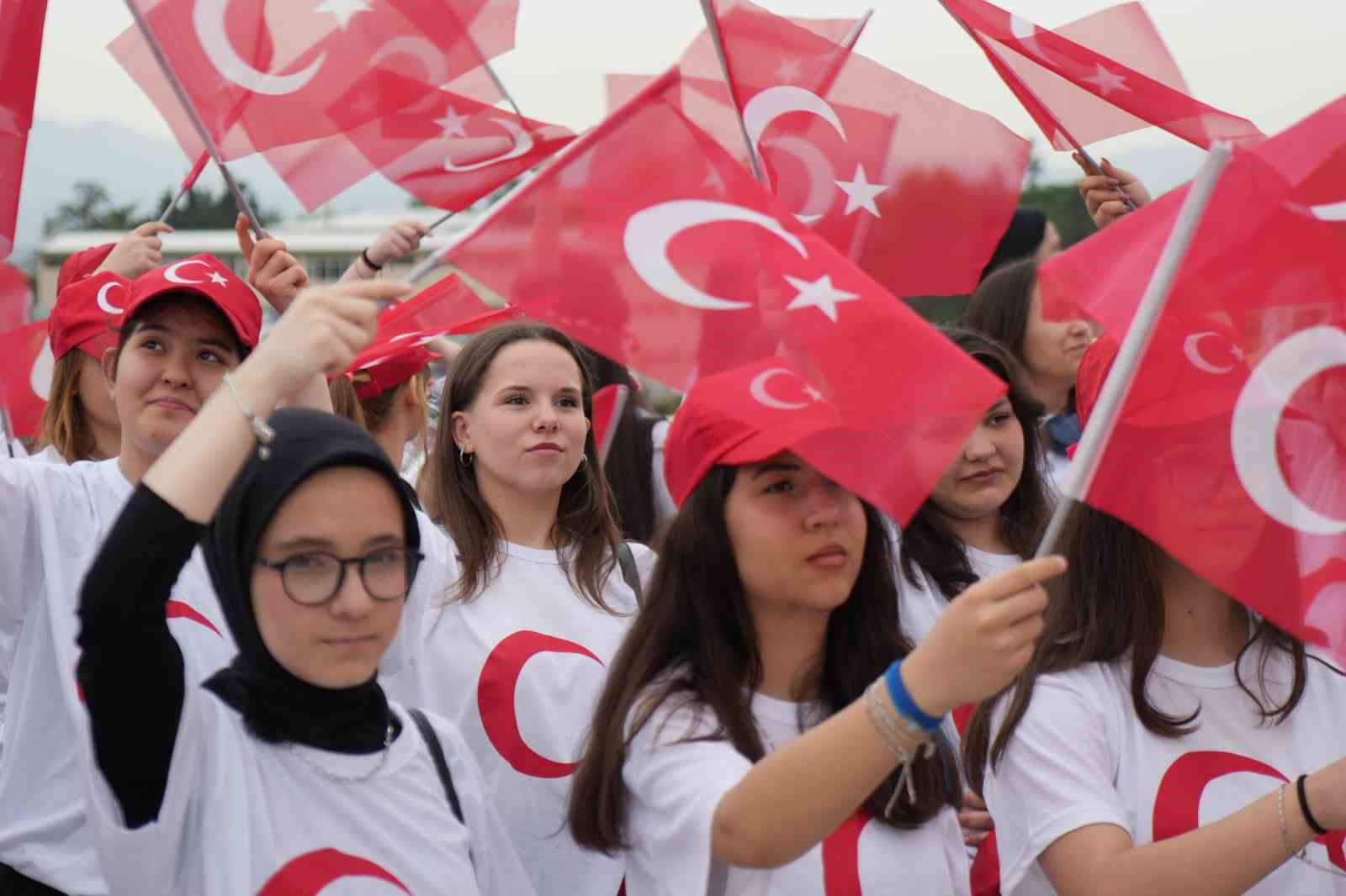 Bursa’da 19 Mayıs coşkusu sürüyor