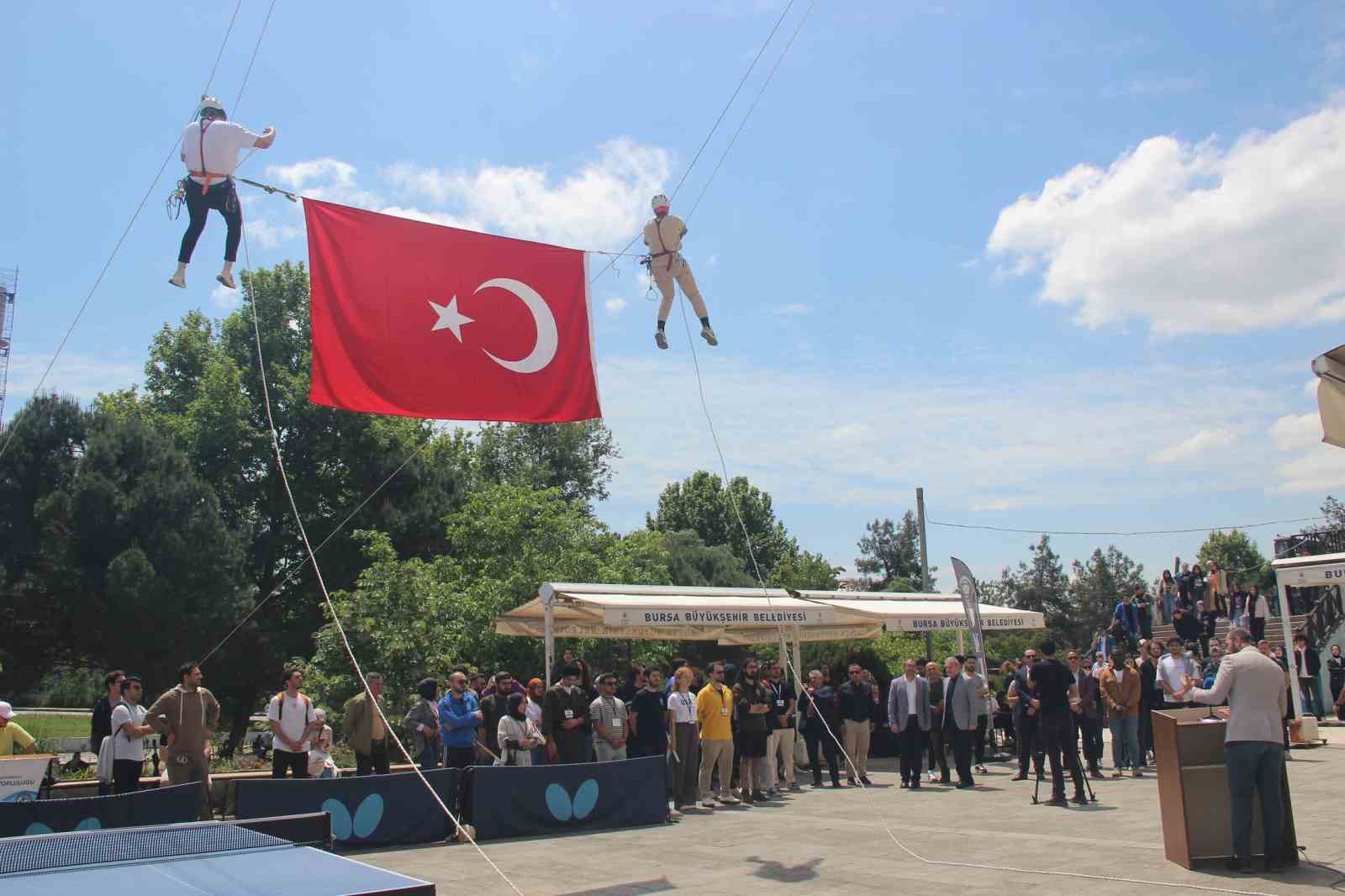 BUÜ Spor Festivali’nde öğrenciler hünerlerini sergiledi