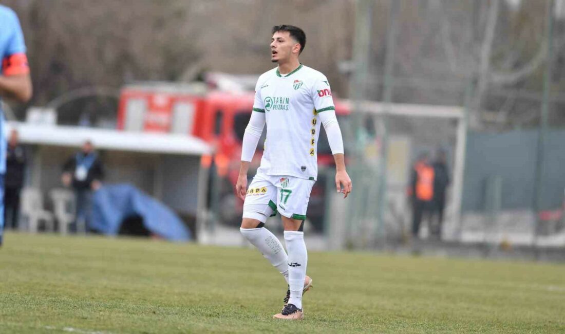 BURSASPOR'UN 19 YAŞINDAKİ FUTBOLCUSU