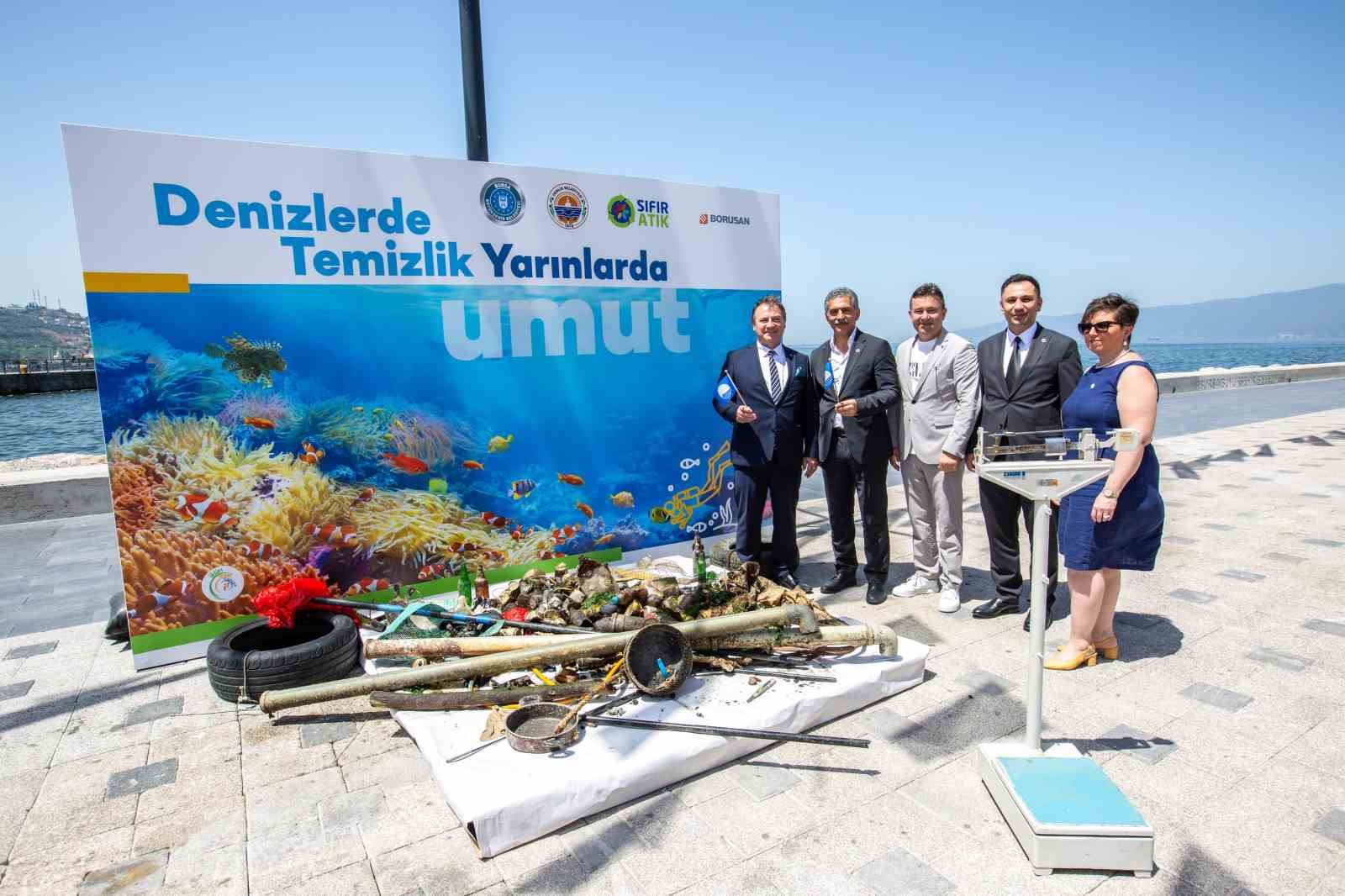 Bursa’da denizden tencere, otomobil lastiği çıktı