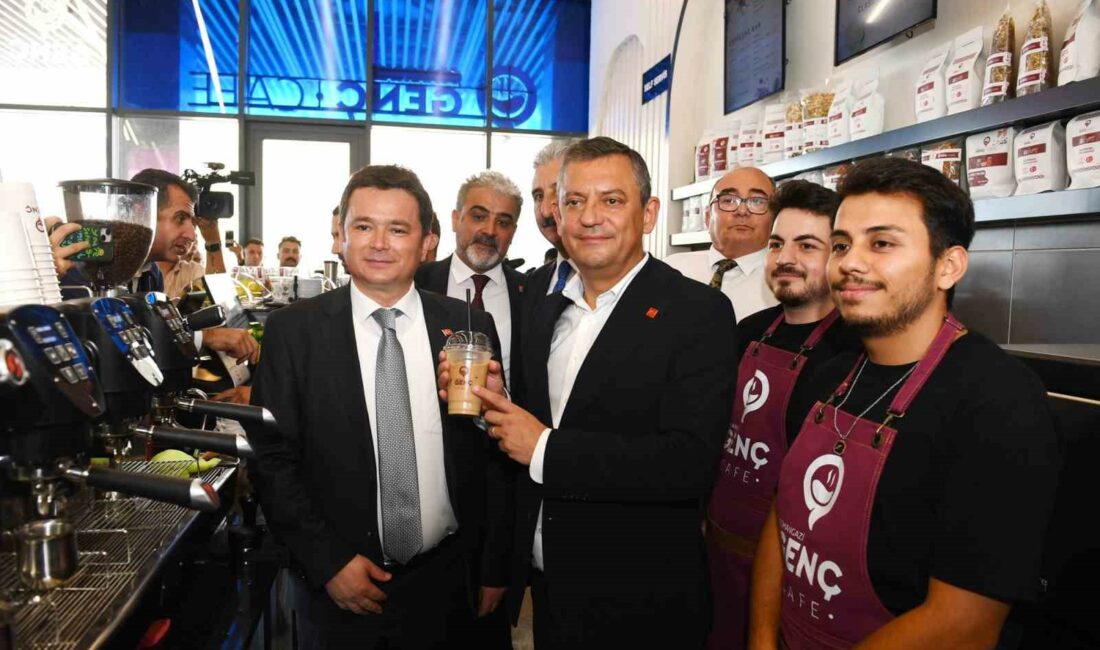CHP Genel Başkanı Özel, Osmangazi Belediyesi’nin projelerini yerinde inceledi