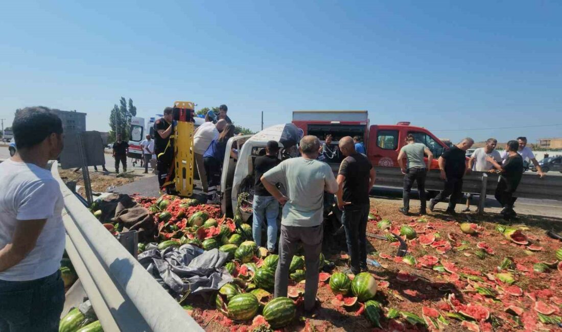 BALIKESİR-BURSA OTOBANINDA KARPUZ YÜKLÜ