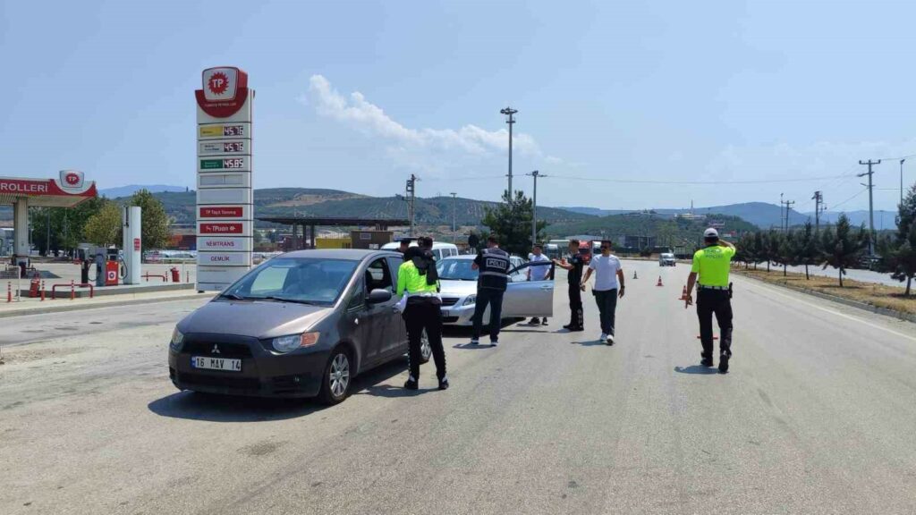 Sahillerde polisten sıkı denetim