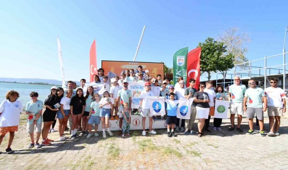 İZNİK GÖLÜ’NDE GERÇEKLEŞTİRİLEN YELKEN