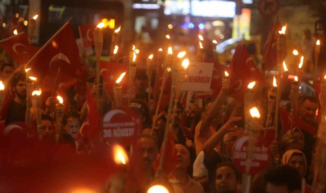 BURSA'DA BİNLERCE KİŞİ 30