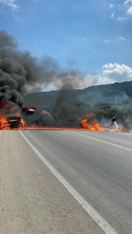 Bursa’da otomobil alevlere teslim oldu