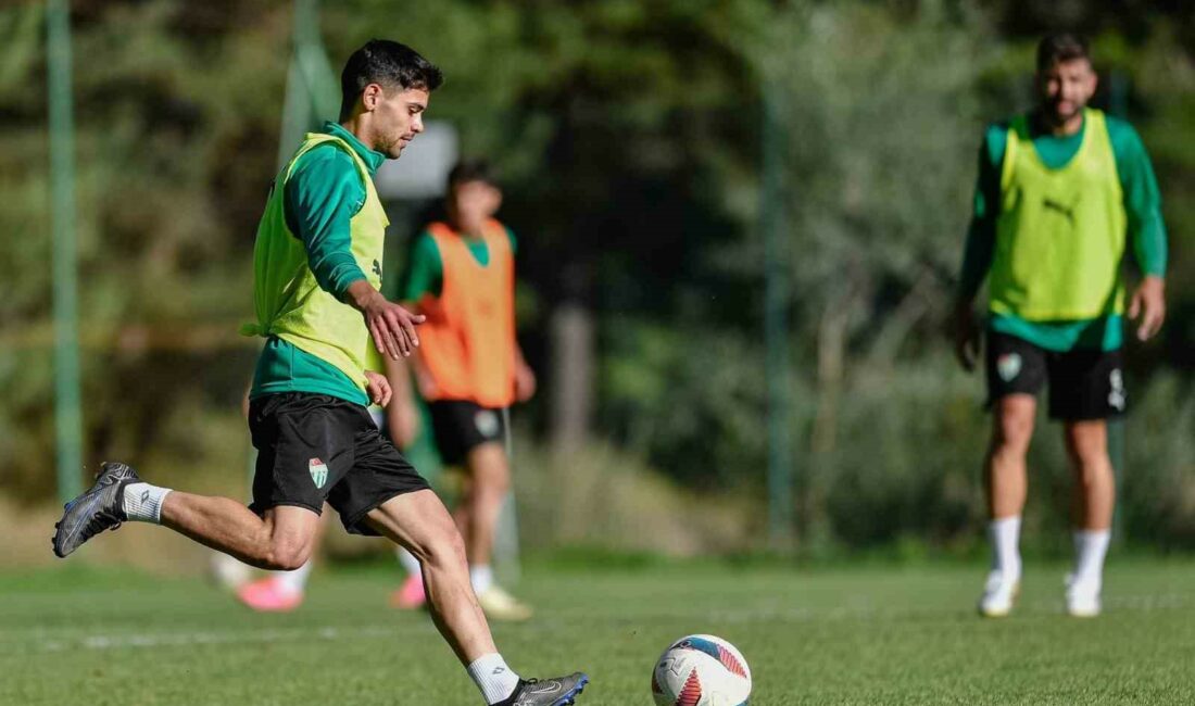 BURSASPOR'DA BOLU KAMPI DEVAM