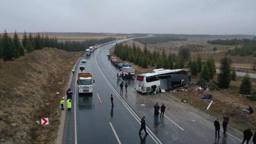 Eskişehir’de yağmur dolayısıyla kayganlaşan