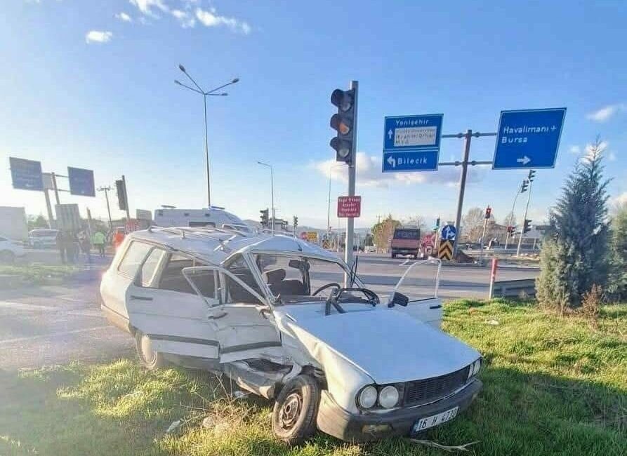 Bursa’nın Yenişehir ilçesinde kavşakta