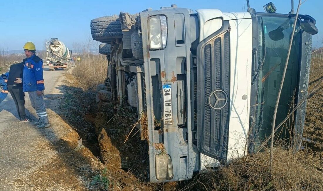 Bursa’nın İnegöl ilçesinde meydana gelen kazada kontrolden çıkan beton mikseri